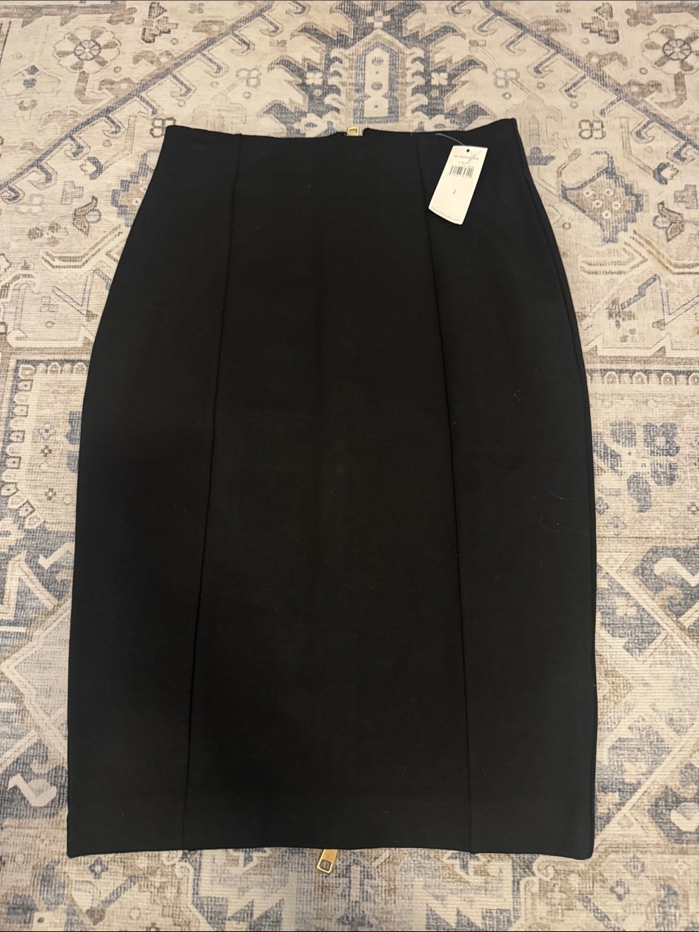 NWT Banana Republic Black Pencil Midi Skirt Gold Back Zip Size 2